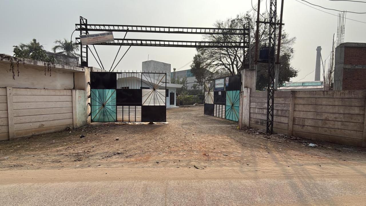 Arail Tent City Kumbh Cottage Mahakumbh -Near Arail Ghat And Naini Station Prayagraj Exterior photo